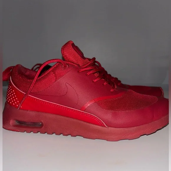 The Air Max Thea Ruby Red - Picture 1 of 3